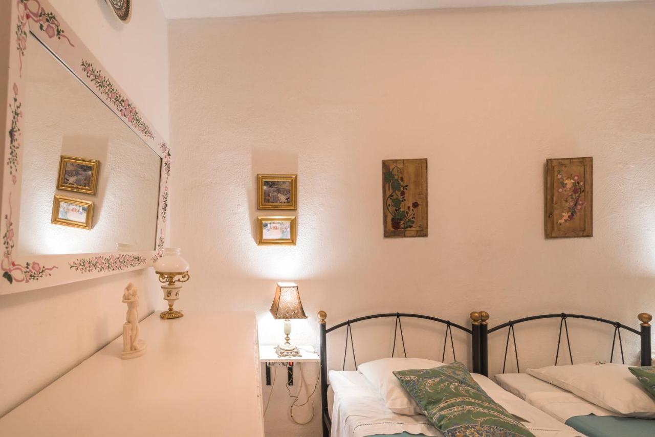 Kristina'S Rooms Rhodes City Kültér fotó